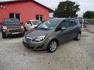 Opel Meriva 1.4 T Cosmo Navigáció.Félbőr belső