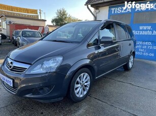 Opel Zafira B 1.8 Enjoy xenon.park radar.tempom...