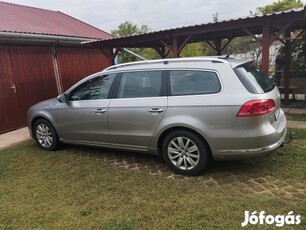 Passat B7 2.0 CR TDI Kombi Gyári állapot!