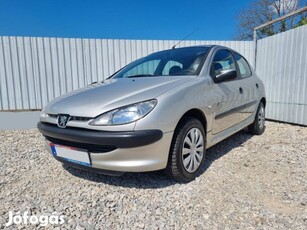 Peugeot 206 1.4 16V Sporty Friss Műszaki! Megkí...