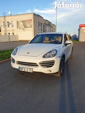 Porsche cayenne diesel eladó.