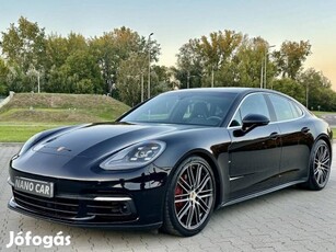 Porsche Panamera 4S PDK 110.000km. Friss szervi...