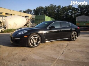 Porsche Panamera 4S PDK