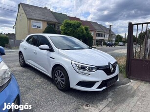 Renault Megane 1.2 TCe Intens Újszerű