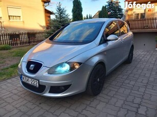 SEAT Toledo 2.0 PD TDI 16V Stylance Executive DSG