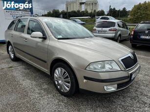 Skoda Octavia 1.6 Elegance Azonnal elvihető!Mag...