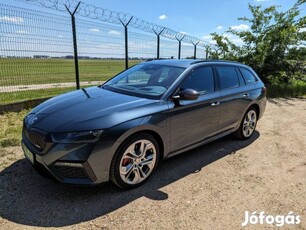 Skoda Octavia IV RS 245 LE Plugin Hibrid EV - zöld rendszám