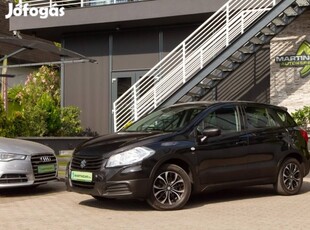 Suzuki SX4 S-Cross 1.6 GLX Cosmic Black Metalic...