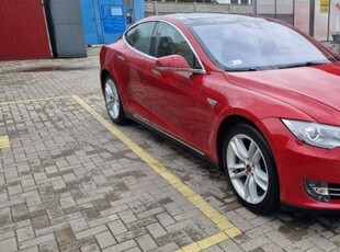 Tesla Model S 70 Automata SC01 Örök Ingyen Töltés Egyedi megjelenés