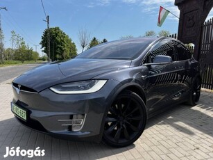 Tesla Model X 100D (Automata) (6 személyes ) Té...