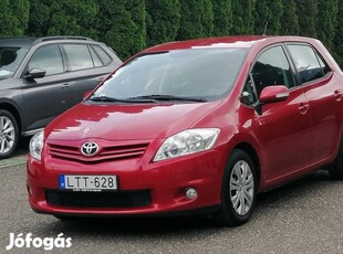 Toyota Auris 1.33 Mo-i!/Klíma/Vonóhorog/Friss m...