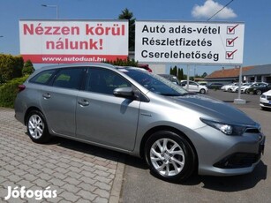 Toyota Auris Tourin Sports 1.8HSD Active