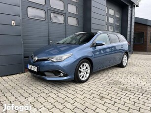 Toyota Auris Touring Sports 1.4 D-4D Active Tre...