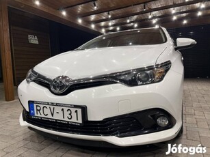 Toyota Auris Touring Sports 1.4 D-4D Live RCV-1...