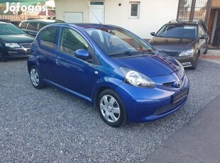 Toyota Aygo 1.0 Blue Sport AC Friss műszaki -Klima