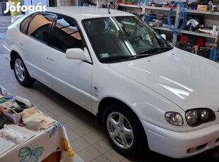 Toyota Corolla 1.4 B 71 kw-os