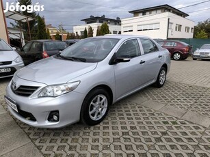 Toyota Corolla Sedan 1.33 Luna