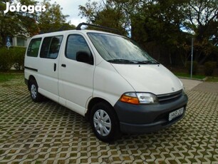 Toyota HI-ACE Hiace 2.4 D Panel Van Megkimélt k...