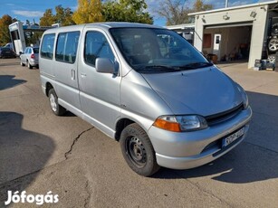 Toyota HI-ACE Hiace 2.5 D4-D Combi Long 9 szemé...