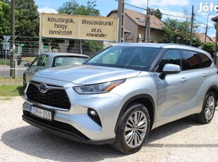 Toyota Highlander 2.5 Hybrid Prestige Tech CVT...