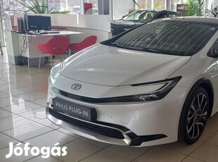 Toyota Prius 2.0 Phv Prestige e-CVT Skyview azo...