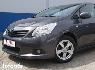 Toyota Verso 2.0 D-4D Sol