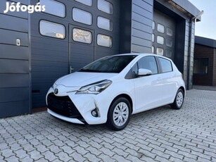 Toyota Yaris 1.0 VVT-i Trend Comfort Szervizkön...