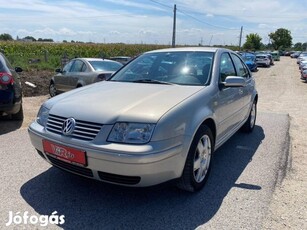 Volkswagen Bora 2.0 Comfortline ellenőrzött fut...