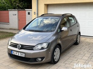 Volkswagen Golf PLUS 1.6 TDi Highline DSG Parko...