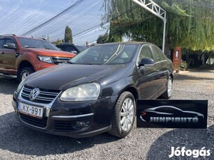 Volkswagen Jetta 1.6 Szép állapotú Sedan kihasz...