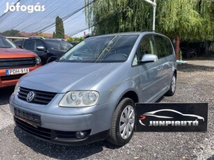 Volkswagen Touran 1.6 Megbízható egyterű frisse...