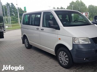 Volkswagen Transporter T5 kisbusz