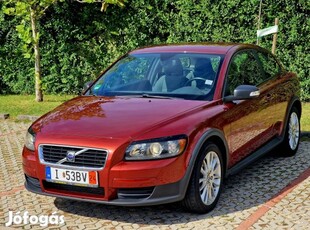 Volvo C30 1.6 D Kinetic 1.Tulajdonos - Sérülésm...