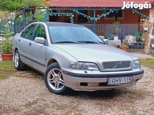 Volvo S40 1.6..