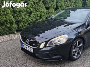 Volvo S60 2.0 D [D3] Momentum Geartronic