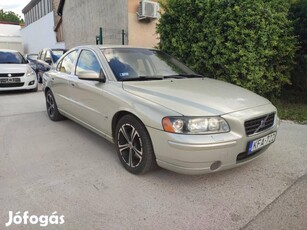 Volvo S60 2.4 D5 Summum Geartronic Nagyon szép...