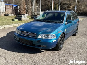 Volvo V40 1.9 D Szép És Jó!!!