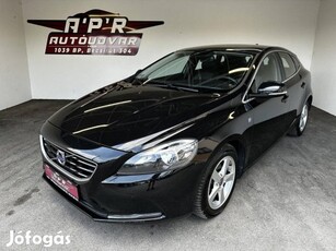 Volvo V40 2.0 D [D2] Ocean Race Vezetett Szervi...