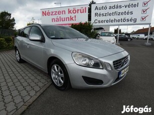 Volvo V60 2.4D D5 Kinetic