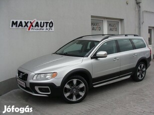 Volvo XC70 2.0 D Drive Kinetic Manuális Váltó+T...