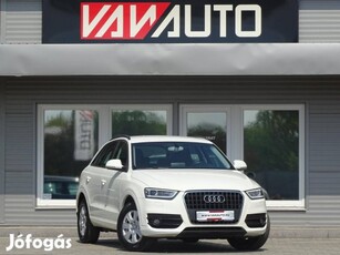 AUDI Q3 2.0 TDi DPF Xenon-Frissen Szervizelt-GY...