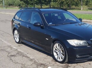 BMW 318i Touring