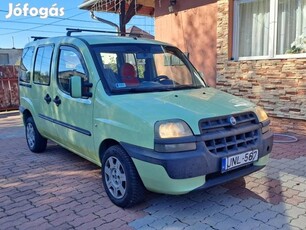 Fiat Doblo Dobló 1.6 16V Family (7 személyes )