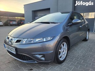 Honda Civic 1.4 Sport Valós 95.000.-KM Vonóhoro...