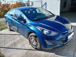 Hyundai Elantra 1.6 benzines