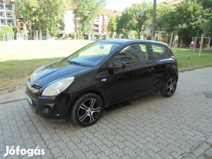 Hyundai I20 1.25 DOHC Classic AC Szervizkönyves