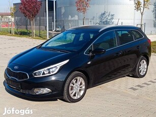 KIA CEE'D SW 1.6 GDI FIFA Prémium Hibátlan!