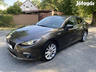 Mazda 3 1.5 D Attraction Akár 2 Év Garanciával