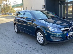 Opel Astra H 1.6 Cosmo