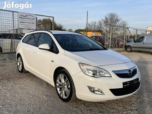 Opel Astra J Sports Tourer 1.4 T Sport OPC Line